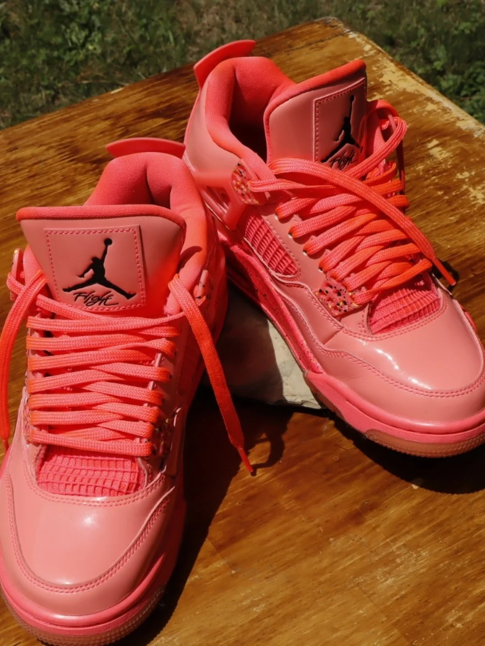 Jordan 4 Retro Hot Punch Pink Shoe W7.5 - Picture 2 of 10